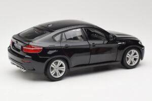 BMW X6 M E71 Zwart Bburago 1:18 18-12081 Metaal — afbeelding 3 van 8