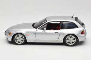 BMW Z3 E36/8 Coupe 2.8 Zilver UT Models 1:18 20421-R1 Metaal — afbeelding 4 van 8