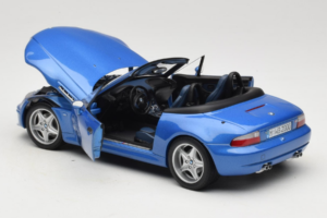 BMW Z3 M Roadster Blauw Dealer Editie UT Models 1:18 80439422939 Metaal — afbeelding 5 van 8