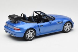 BMW Z3 M Roadster Met Bagagedrager Blauw Metallic UT Models 1:18 20416 Metaal — afbeelding 3 van 8