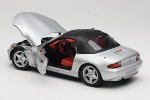 BMW Z3 Roadster 1.8 Zilver UT Models 1:18 20404 Metaal — afbeelding 5 van 8