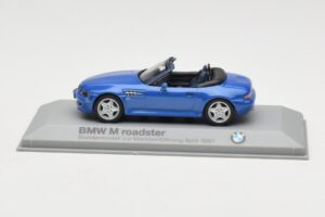 BMW Z3 Roadster 2.8 Blauw Minichamps 1:43 BMW003 Metaal