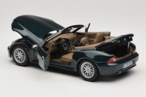 BMW Z3 Roadster 2.8 Donkergroen Dealer Editie UT Models 1:18 80439411713 Metaal — afbeelding 5 van 8
