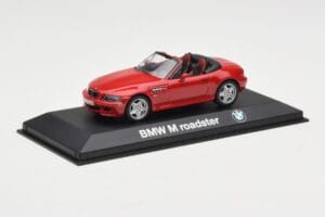 BMW Z3 Roadster 2.8 Rood Minichamps 1:43 BMW004 Metaal — afbeelding 2 van 4