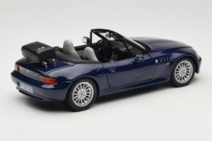 BMW Z3 Roadster Blauw Dealer Editie UT Models 1:18 80439422186 Metaal — afbeelding 3 van 8