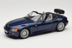 BMW Z3 Roadster Blauw Dealer Editie UT Models 1:18 80439422186 Metaal