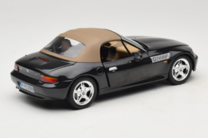 BMW Z3 Roadster Groen Dealer Editie UT Models 1:18 80439411711 Metaal — afbeelding 3 van 8