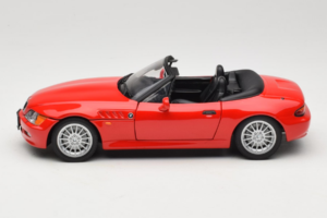 BMW Z3 Roadster Rood Dealer Editie UT Models 1:18 80439422185 Metaal — afbeelding 4 van 8