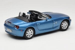 BMW Z4 E85 Blauw Metallic Motormax 1:18 73144 Metaal — afbeelding 3 van 8