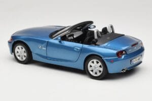 BMW Z4 E85 Blauw Metallic Motormax 1:18 73144 Metaal — afbeelding 7 van 8