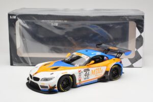 BMW Z4 E89 GT3 #46 Mills Racing M. Wittmer / A. Mills Pirelli World Challenge Sprint X-Series 2016 Minichamps 1:18 151162346  — afbeelding 6 van 6