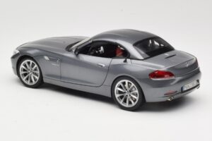 BMW Z4 E89 sDrive 35i Space Grey Metallic Kyosho 1:18 80432147085 Metaal — afbeelding 7 van 8