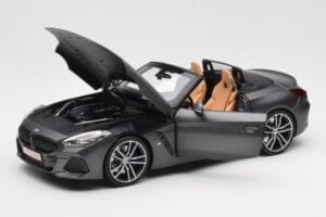 BMW Z4 G29 Grijs Metallic Norev 1:18 183270 Metaal — afbeelding 2 van 8