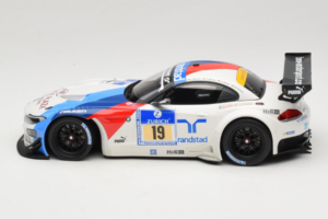 BMW Z4 GT3 #19 Team Schubert J. Muller / D. Muller ADAC 24 Hours Nurburgring 2013 Minichamps 1:18 151132319 Metaal — afbeelding 3 van 6