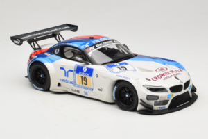 BMW Z4 GT3 #19 Team Schubert J. Muller / D. Muller ADAC 24 Hours Nurburgring 2013 Minichamps 1:18 151132319 Metaal — afbeelding 4 van 6