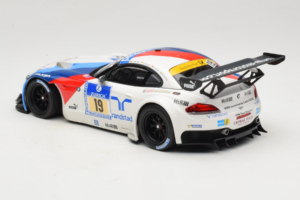 BMW Z4 GT3 #19 Team Schubert J. Muller / D. Muller ADAC 24 Hours Nurburgring 2013 Minichamps 1:18 151132319 Metaal — afbeelding 5 van 6
