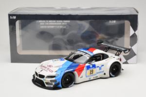 BMW Z4 GT3 #19 Team Schubert J. Muller / D. Muller ADAC 24 Hours Nurburgring 2013 Minichamps 1:18 151132319 Metaal — afbeelding 6 van 6