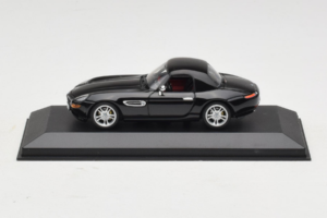 BMW Z8 Zwart Hardtop Minichamps 1:43 BMW018 Metaal