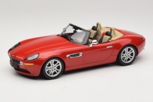 BMW Z8 Rood Minichamps 1:18 155024230 Metaal
