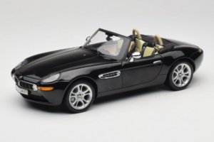 BMW Z8 Zwart Kyosho 1:18 80439411729 Metaal