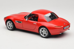 BMW Z8 Rood Kyosho 1:18 80439411730 Metaal — afbeelding 8 van 9