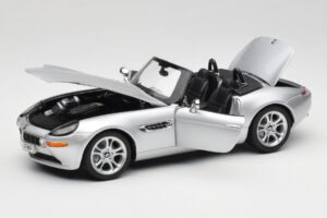 BMW Z8 E52 Cabriolet Zilver Kyosho 1:18 80432411551 Metaal — afbeelding 2 van 8