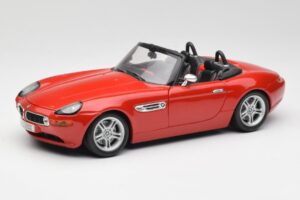 BMW Z8 E52 Rood Metallic Bburago 1:18 18-12032 Metaal
