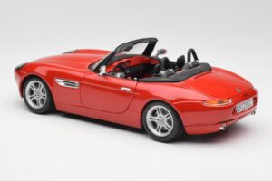 BMW Z8 E52 Rood Metallic Bburago 1:18 18-12032 Metaal — afbeelding 7 van 8