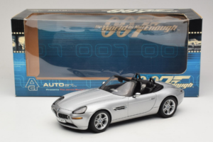 BMW Z8 Zilver 007 The World Is Not Enough AUTOart 1:18 70511 Metaal — afbeelding 8 van 8