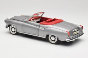 Borgward Isabella Cabriolet Zilver Revell 1:18 8411 Metaal — afbeelding 7 van 8