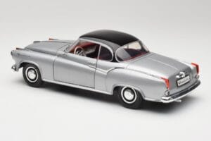 Borgward Isabella Coupe Grijs & Zwart Revell 1:18 8989 Metaal — afbeelding 4 van 8