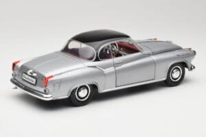 Borgward Isabella Coupe Grijs & Zwart Revell 1:18 8989 Metaal — afbeelding 5 van 8