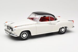 Borgward Isabella Coupe Wit Revell 1:18 08982-W1 Metaal