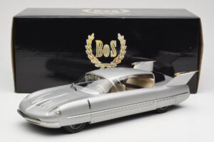 Borgward Traumwagen Zilver BoS Models 1:18 BOS052 Hars — afbeelding 6 van 6