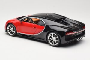 Bugatti Chiron Zwart & Rood Bburago 1:18 18-11040 Metaal — afbeelding 7 van 8