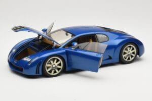 Bugatti EB 18.3 Chiron Blauw AUTOart 1:18 70911 Metaal — afbeelding 2 van 8