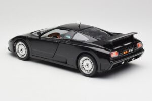 Bugatti EB110 Zwart Bburago 1:18 3055 Metaal — afbeelding 7 van 8