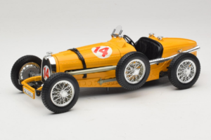 Bugatti Type 59 #14 Grand Prix Oranje Bburago 1:18 3012 Metaal