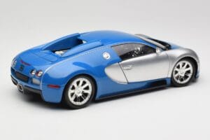 Bugatti Veyron Edition Centenaire Chrome Blue Minichamps 1:18 100110850 Metaal — afbeelding 3 van 8
