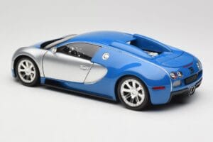 Bugatti Veyron Edition Centenaire Chrome Blue Minichamps 1:18 100110850 Metaal — afbeelding 7 van 8