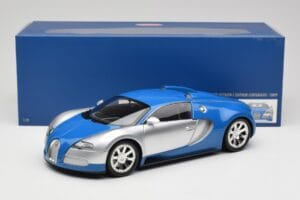 Bugatti Veyron Edition Centenaire Chrome Blue Minichamps 1:18 100110850 Metaal — afbeelding 8 van 8
