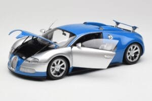 Bugatti Veyron Edition Centenaire Chrome Blue Minichamps 1:18 100110850-O Metaal — afbeelding 2 van 7