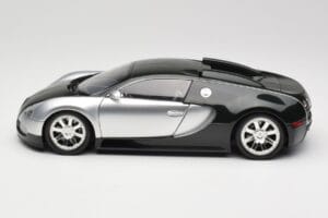 Bugatti Veyron Edition Centenaire Chrome Green Minichamps 1:18 100110852 Metaal — afbeelding 4 van 8