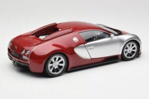 Bugatti Veyron Edition Centenaire Chrome Red Minichamps 1:18 100110851-O Metaal — afbeelding 3 van 8