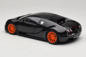 Bugatti Veyron Super Sport Black Metallic Minichamps 1:18 100110842 Metaal — afbeelding 7 van 8
