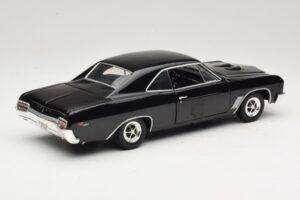 Buick GS 400 Zwart American Muscle 1:18 33086 Metaal — afbeelding 3 van 8