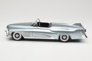 Buick Le Sabre Concept Light Blue Metallic BoS Models 1:18 BOS199 Hars — afbeelding 3 van 6