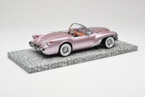 Buick Wildcat II Concept Salmon Metallic Minichamps 1:18 107141221 Hars — afbeelding 2 van 6