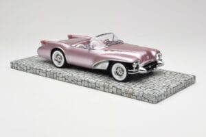 Buick Wildcat II Concept Salmon Metallic Minichamps 1:18 107141221 Hars — afbeelding 4 van 6