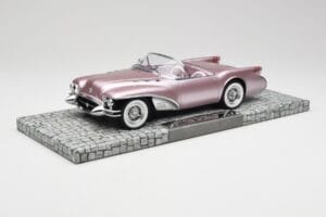 Buick Wildcat II Concept Salmon Metallic Minichamps 1:18 107141221 Hars